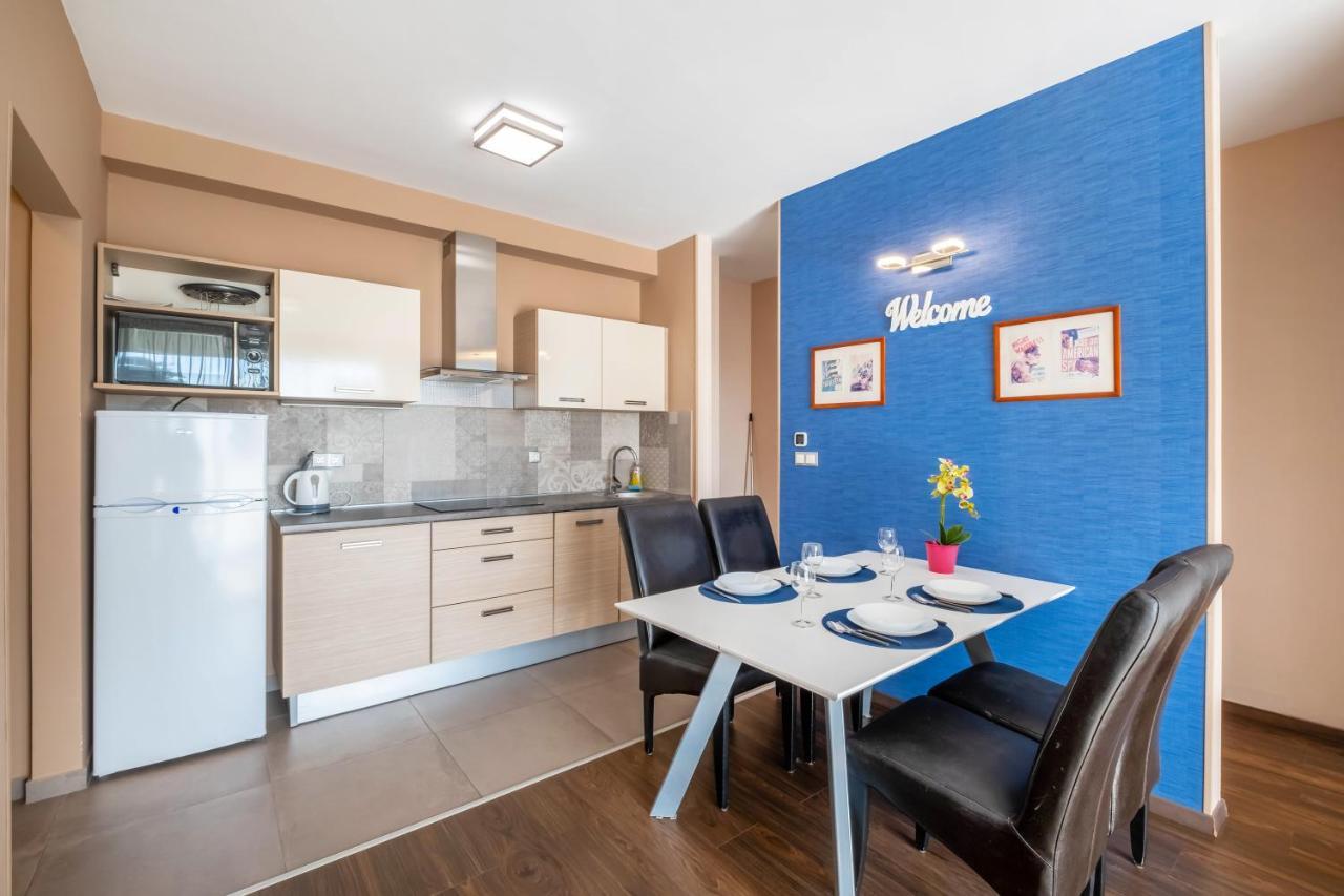 Mf Port Azur Wellness Apartments Siófok Buitenkant foto