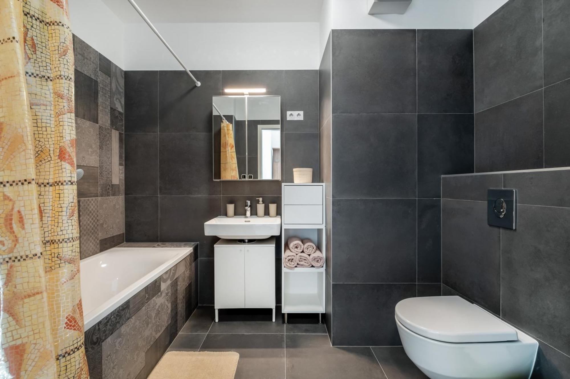 Mf Port Azur Wellness Apartments Siófok Buitenkant foto
